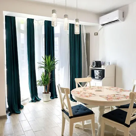 Provence In N Pool Appartement